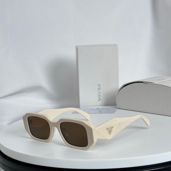 Pra*a sunglasses