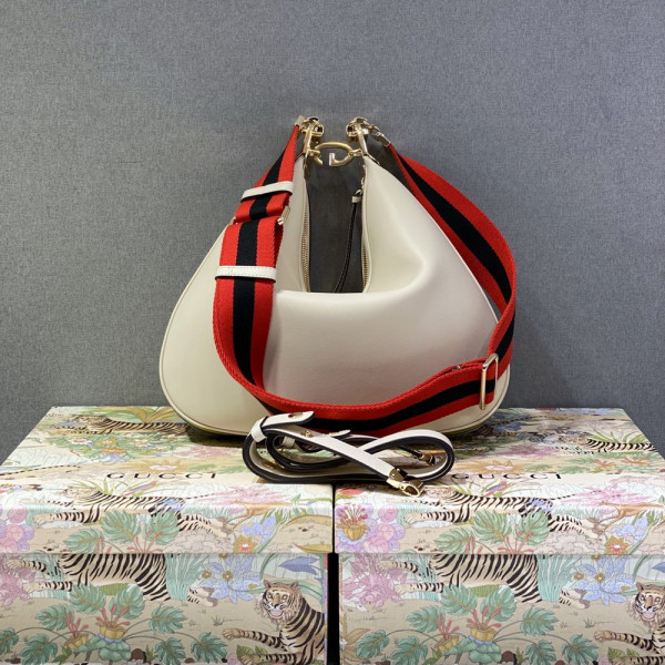 G*u*i attache large shoulder bag