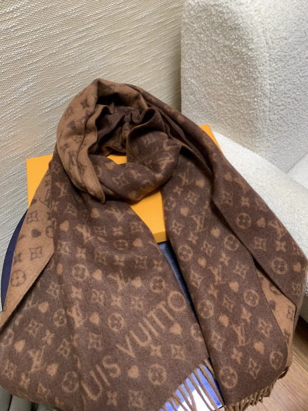 l0*is V*t0n game on scarf