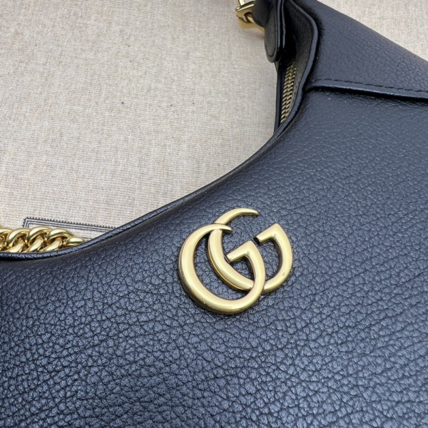 G*u*i aphrodite small shoulder bag