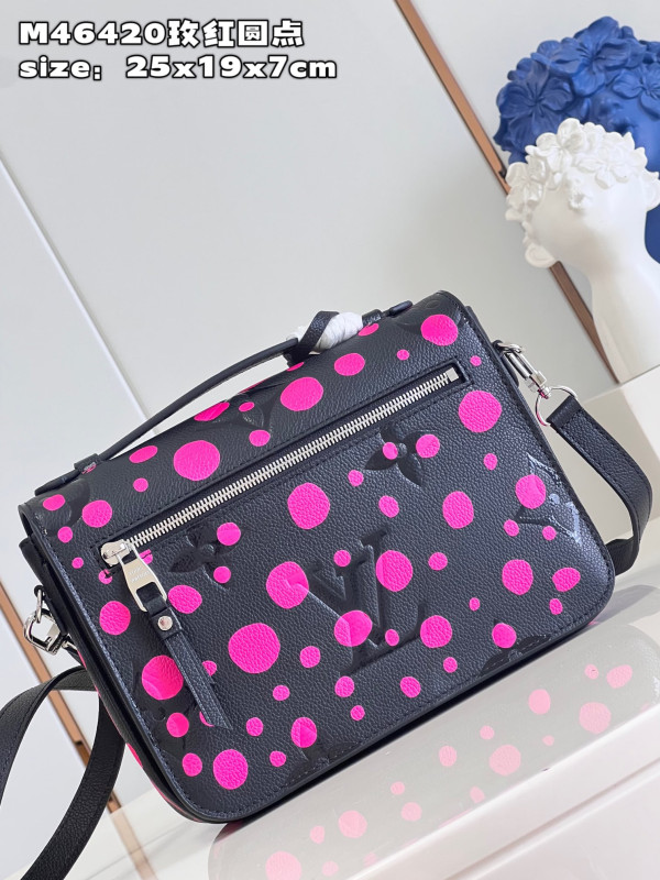 l0*is V*t0n x yk pochette mÉtis