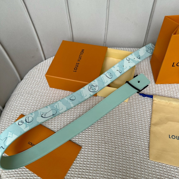 l0*is V*t0n belt