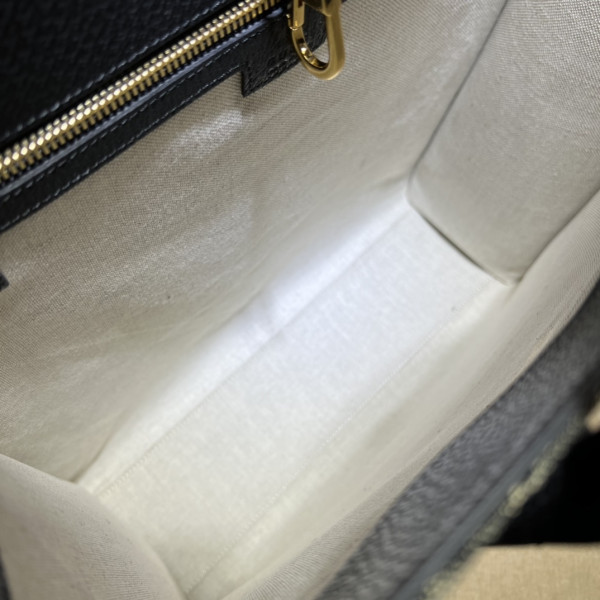 g*u*i g*u*i gg S*p*e monogram tote bag