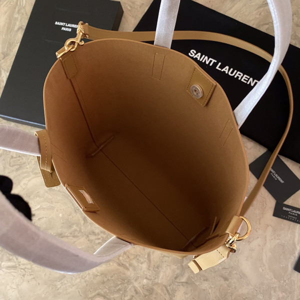 y*l shopping Sa**t Lau*nt leather