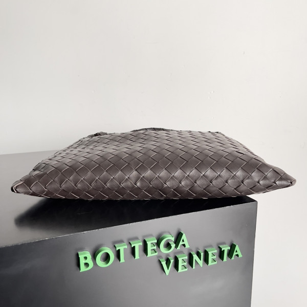 bo*te*ga Ve*ne*ta small hop