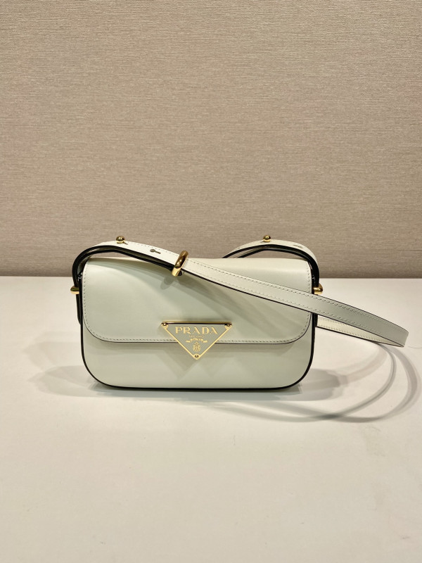 Pra*a patent bag-20*10*4cm