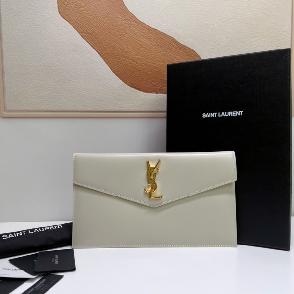 Y*L uptown pouch