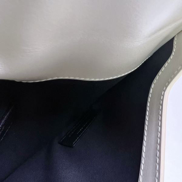 Y*L uptown pouch