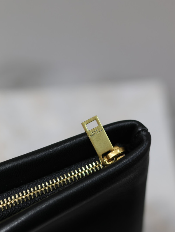 Y*L calypso small pouch in lambskin
