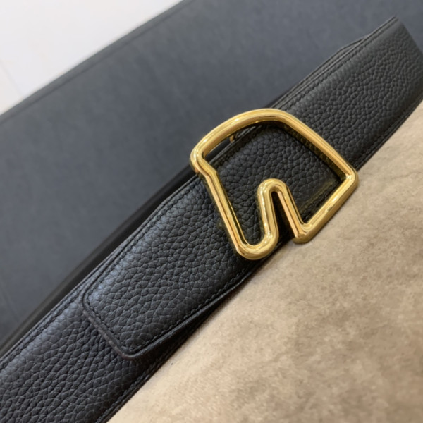 H**mes belt