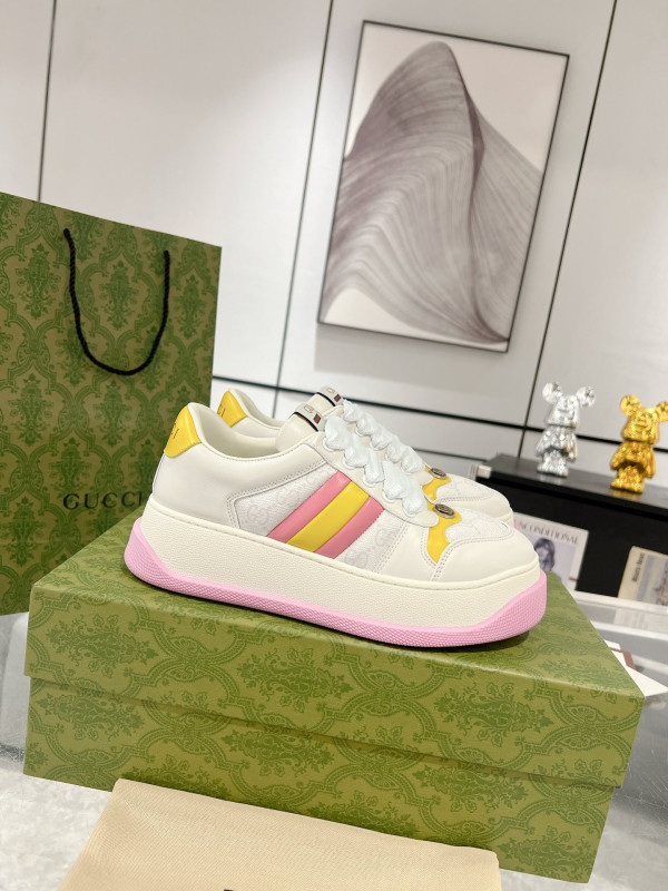 G*u*i sneaker