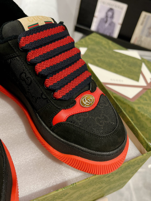 G*u*i sneaker