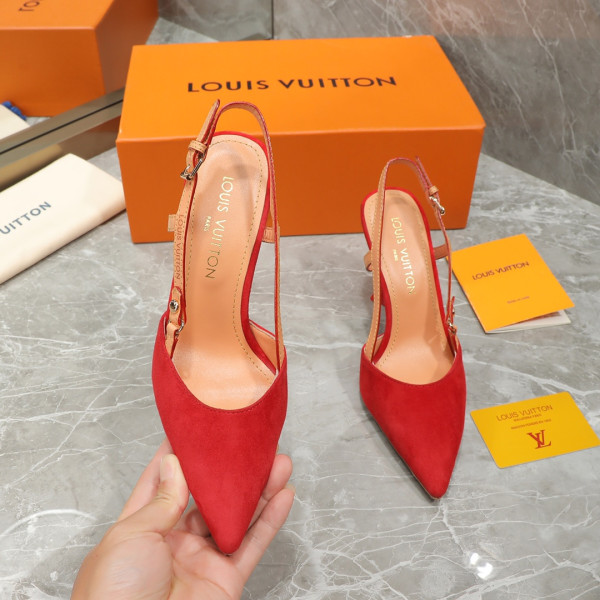 l0*is V*t0n heels