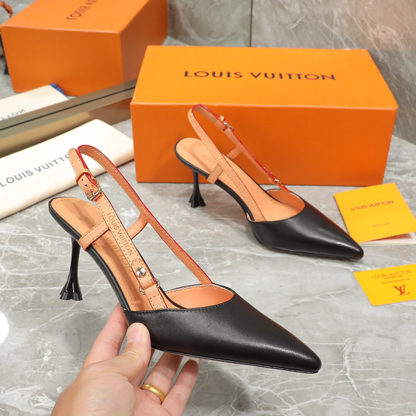 l0*is V*t0n heels