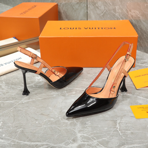l0*is V*t0n heels