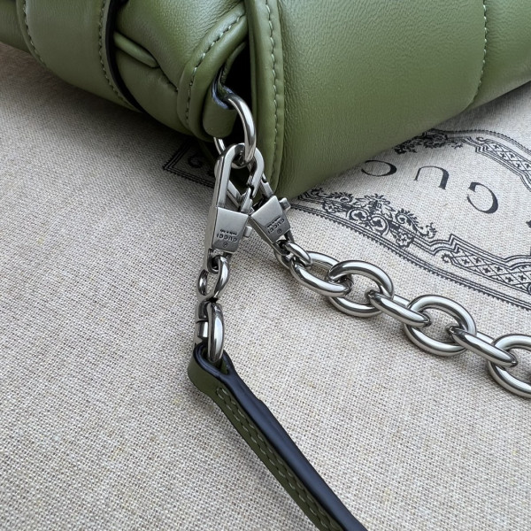 G*u*i horsebit chain big shoulder bag