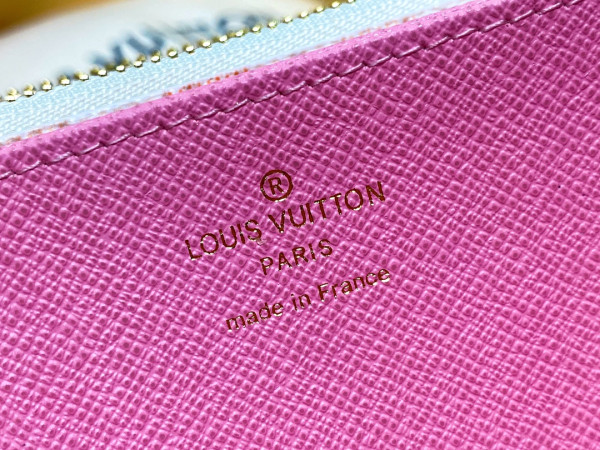 l0*is V*t0n zippy wallet-19.5*10.5*2.5 cm