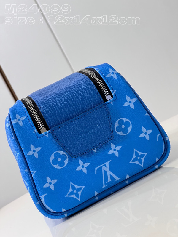 l0*is V*t0n dopp kit -28*15*16.5cm