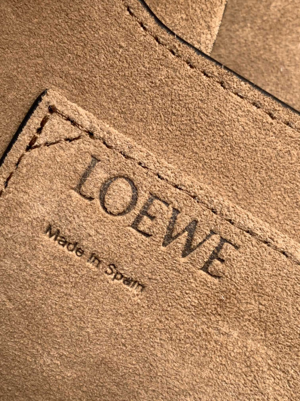 LOWEE GATE BAG-25*19*11.5CM