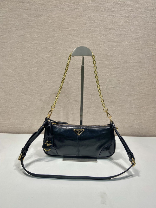 Pra*a re-edition bag-26*11.5*6cm