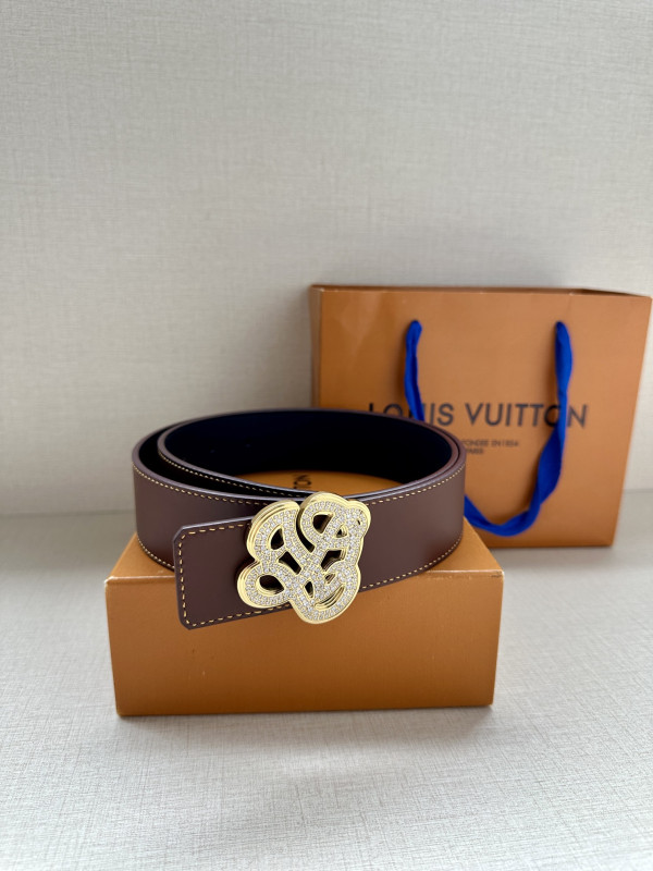 l0*is V*t0n belt