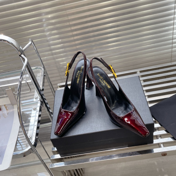 Sa**t Lau*nt heels