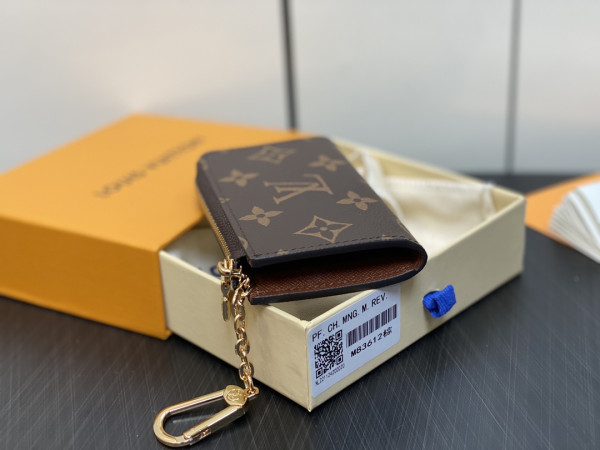 l0*is V*t0n noa wallet-11*7*1.5cm