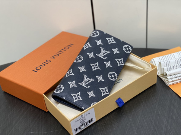 l0*is V*t0n brazza wallet-10*19*2cm