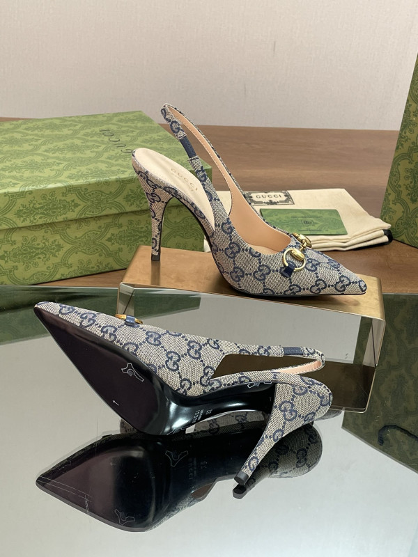 G*u*i heels-10.5cm