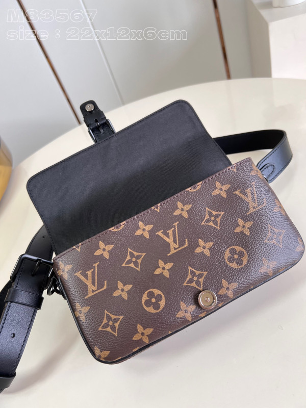 l0*is V*t0n montsouris wearable wallet