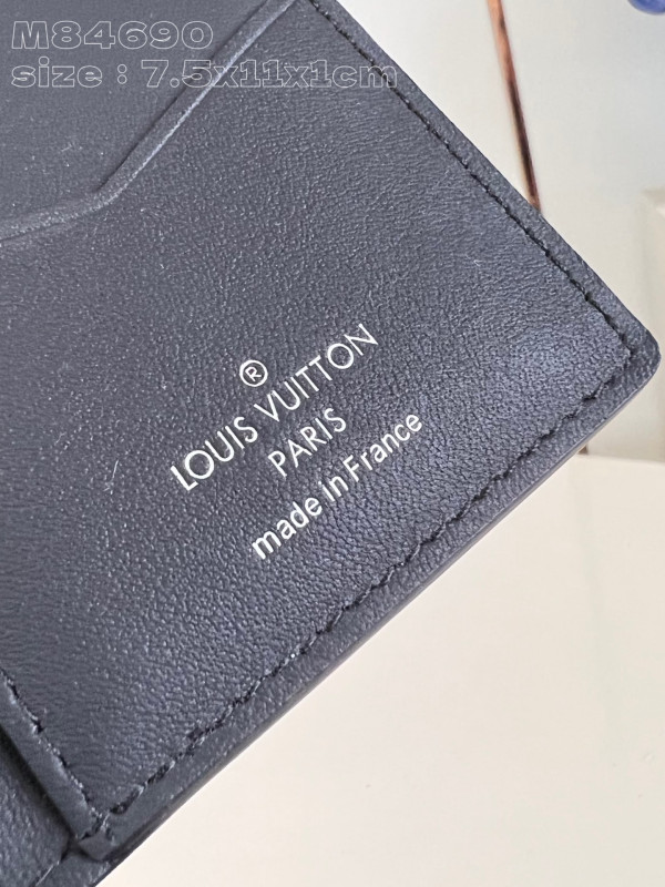 l0*is V*t0n pocket organizer-7.5*11.1*1 cm