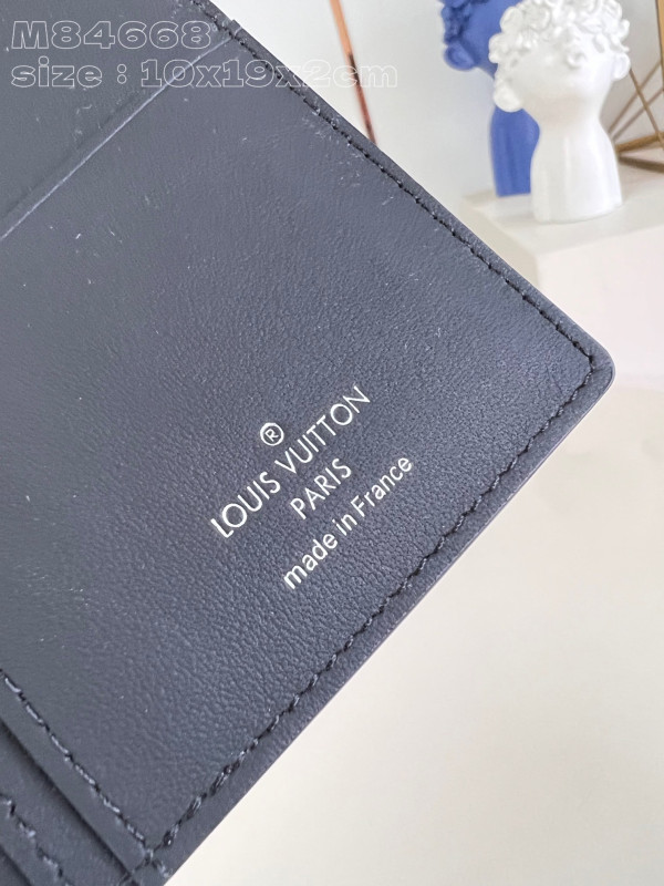 l0*is V*t0n brazza wallet-10*19*2cm
