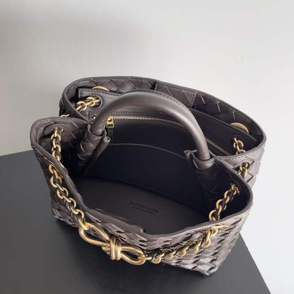 bo*te*ga Ve*ne*ta small andiamo chain-25*22*10.5cm