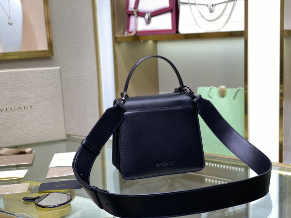 B*l*ai serpenti forever top handle-18cm