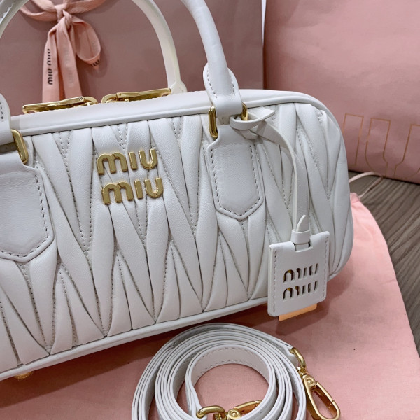 M*um*u arcadie matelassé nappa leather bag-xs/s/m