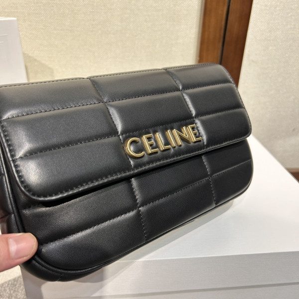 chain shoulder bag matelasse monoCh*0me celin*