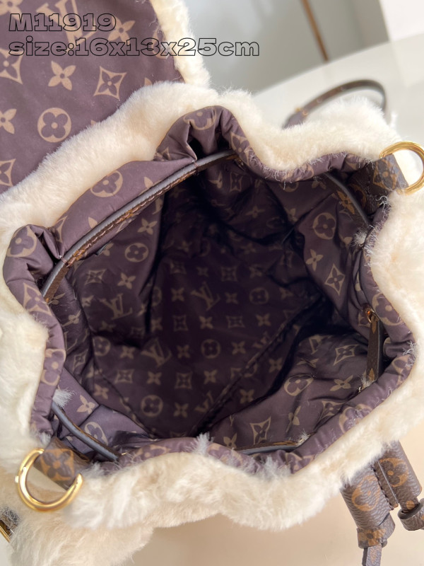 l0*is V*t0n ski nano teddy backpack