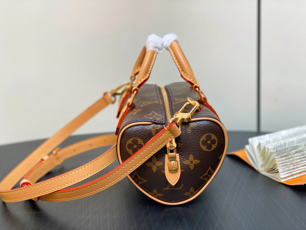 l0*is V*t0n nano speedy-10.5*11.5*18cm