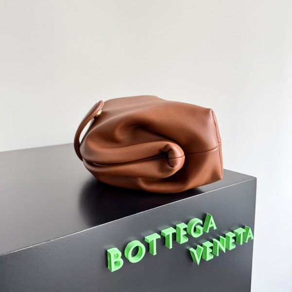 bo*te*ga Ve*ne*ta lauren 1980-31.5*16.5*11cm
