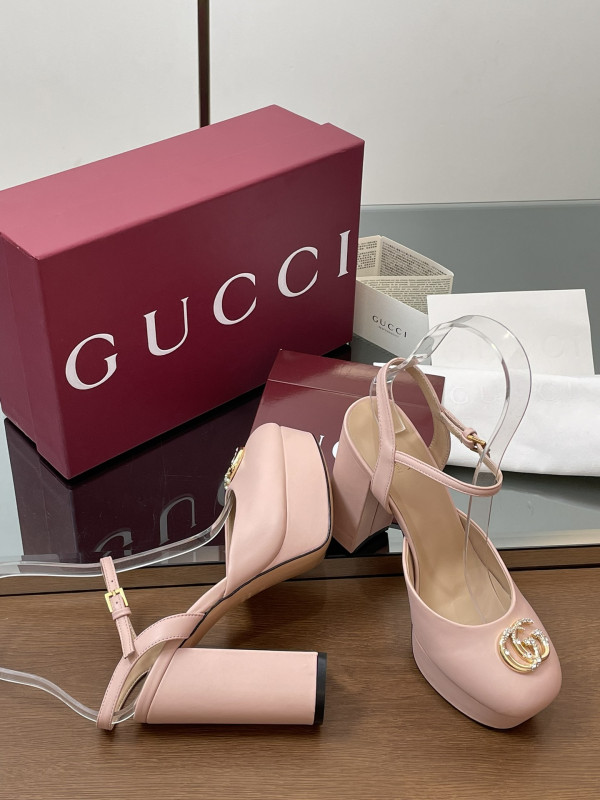 G*u*i platform pump-11.5cm