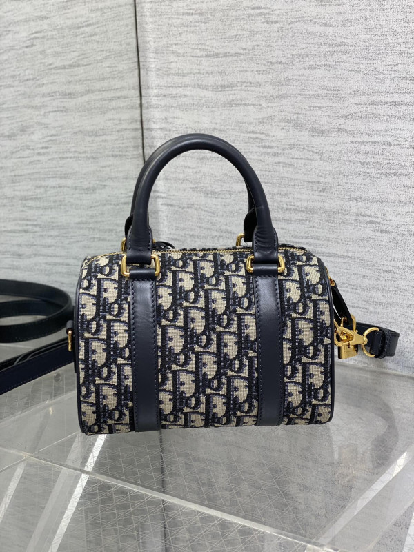 Diro Groove 20 bag