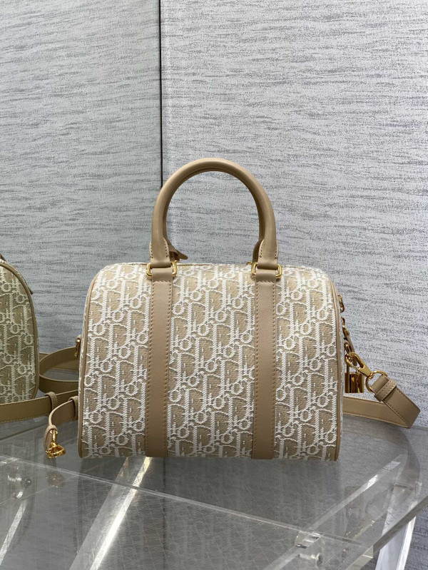 Diro Groove 25 bag