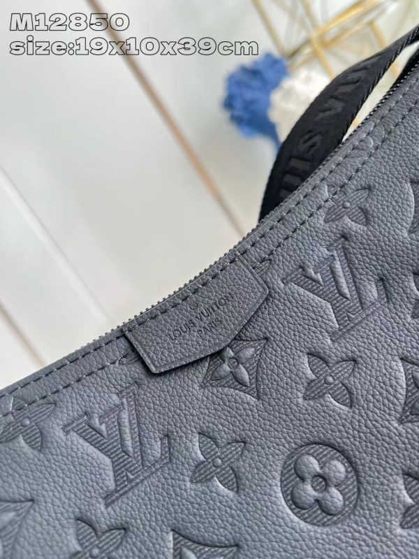 l0*is V*t0n hobo hamac bag-19*10*39cm