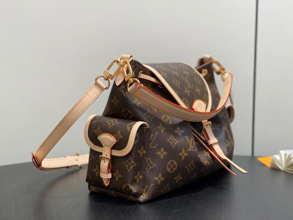 l0*is V*t0n odyssee mm - 24*18*36cm