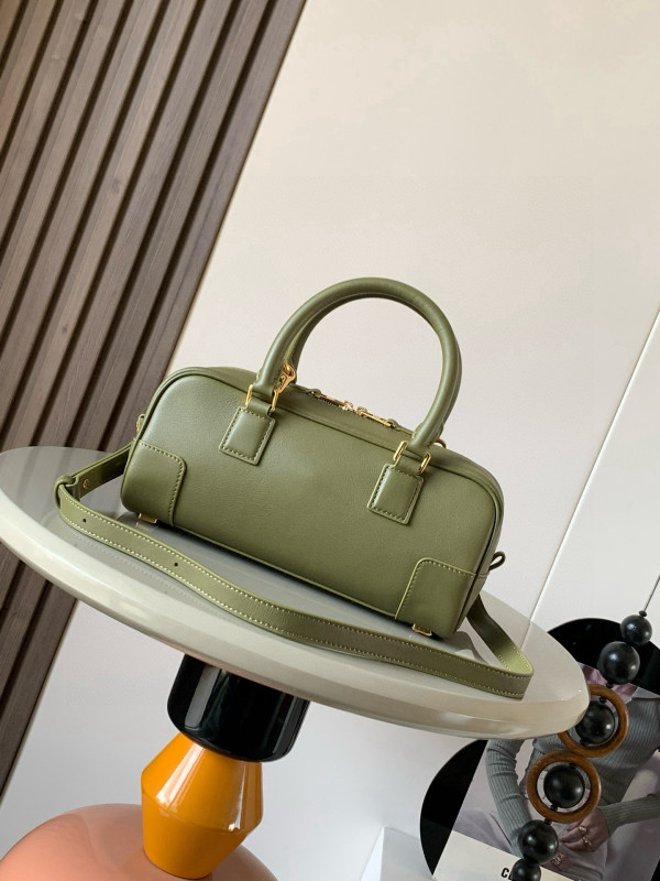 L0ew* amazona 23 cropped bag in nappa calfskin - 23*10*11cm