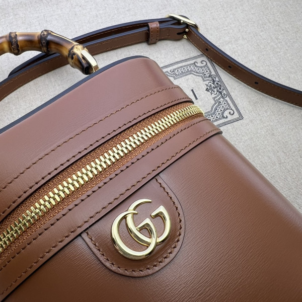 G*u*i mini vanity bag with bamboo handle - 15.5*13.5*4cm