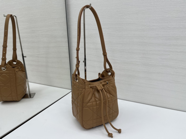 Diro D-Motion Bag - 18.5x20.5x11CM