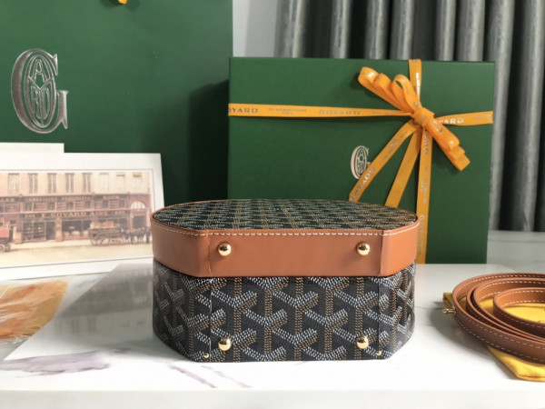 Go*ard the alto hatbox trunk bag
