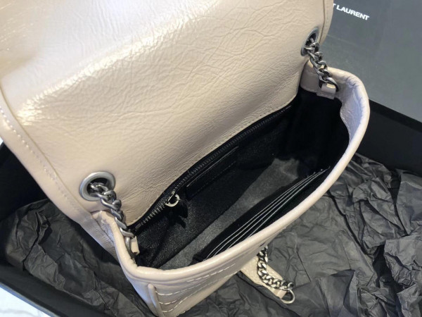 Y*L niki chain wallet