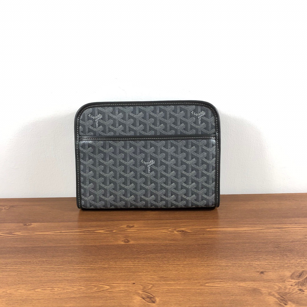 Go*ard toiletry bag